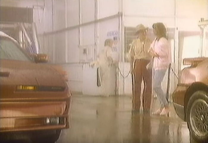 Northwood Car Wash - 1987 Pontiac Commercial Shot Inside Northwood